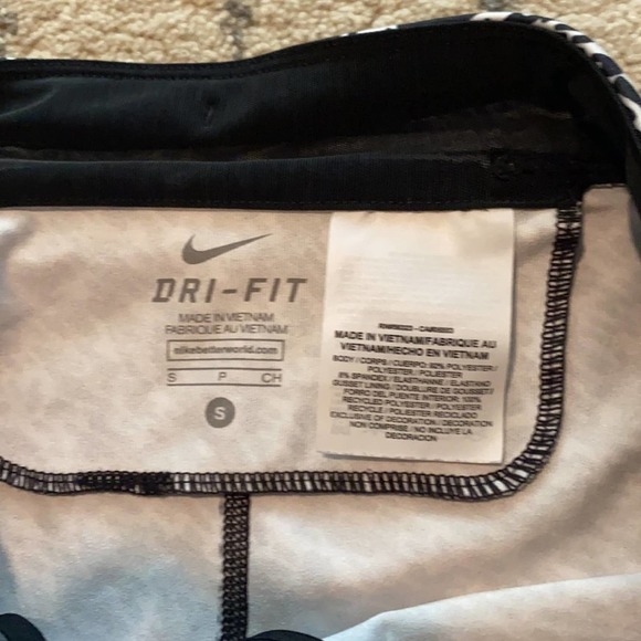 Nike dri fit women's essential pronto running crop S - Picture 4 of 5